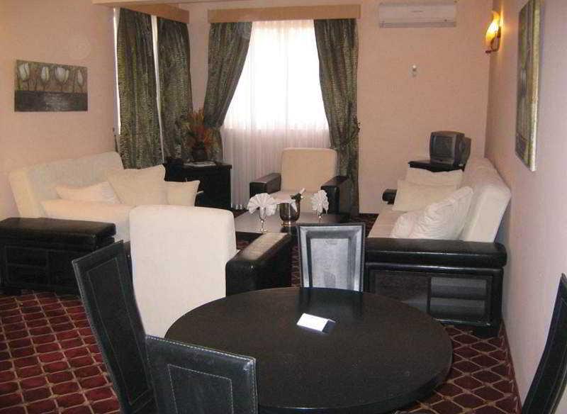 Life Hotel Kyrenia  Esterno foto