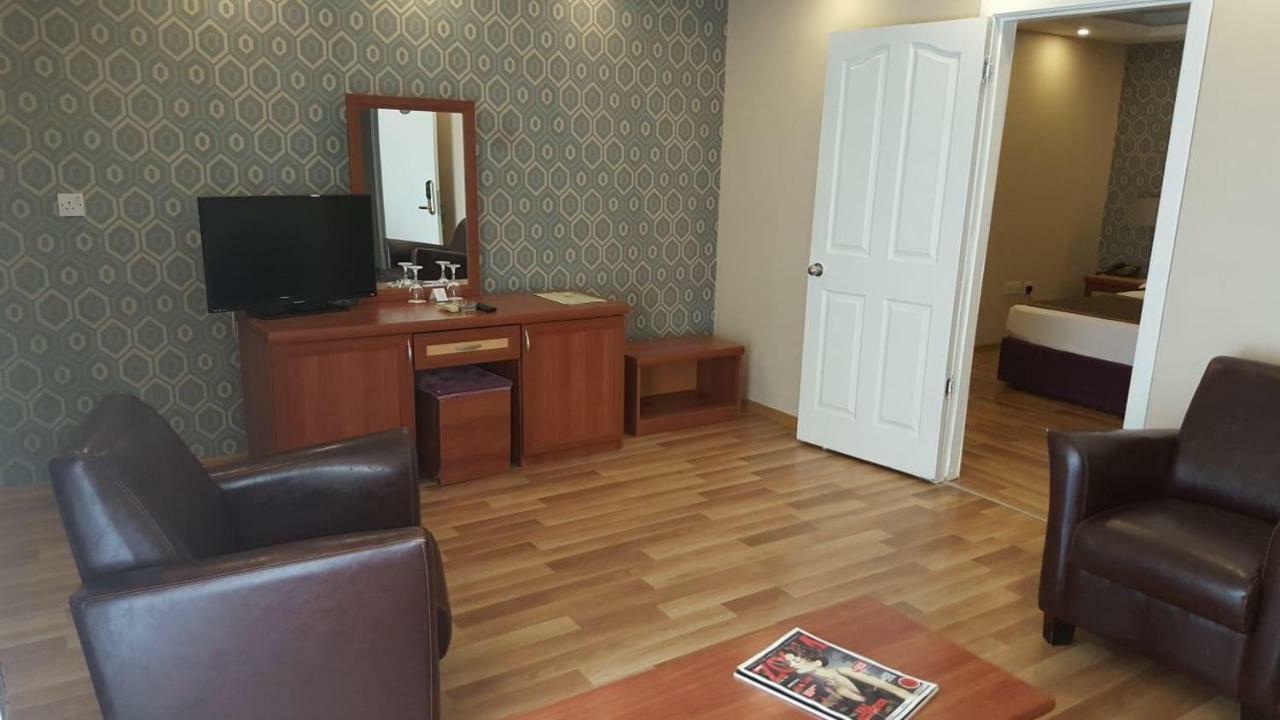 Life Hotel Kyrenia  Esterno foto